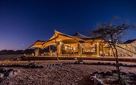 Desert Hills Glamping Camp